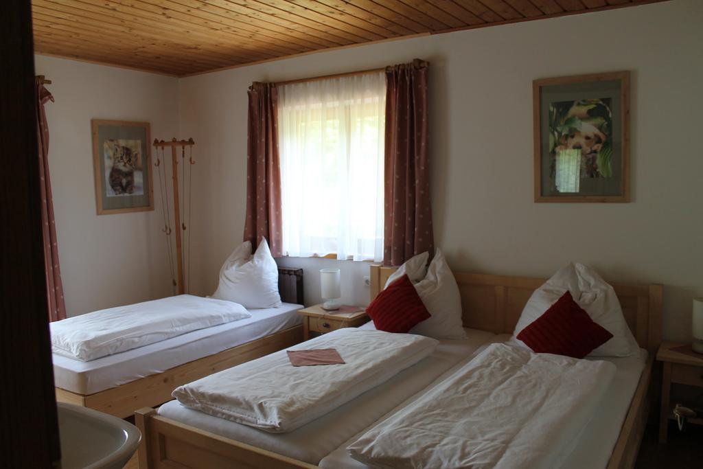 Bauernhof Familie Knoblechner Villa Nussdorf am Attersee Phòng bức ảnh