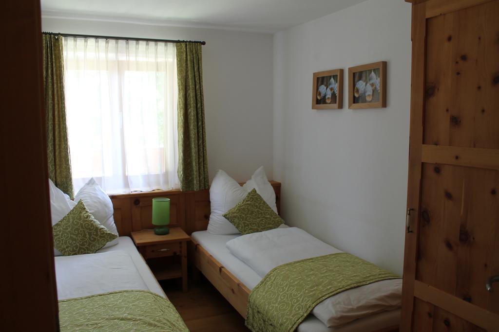 Bauernhof Familie Knoblechner Villa Nussdorf am Attersee Phòng bức ảnh